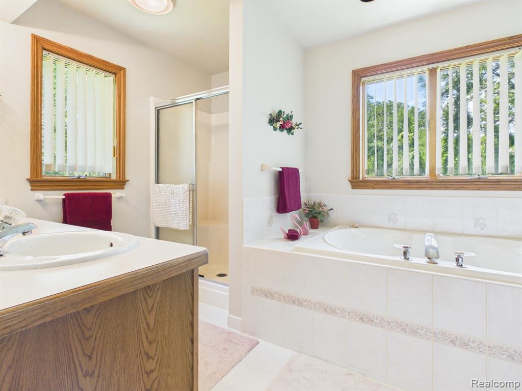 4133 Creeks Edge Drive, Metamora, MI 48455 — Photo 28