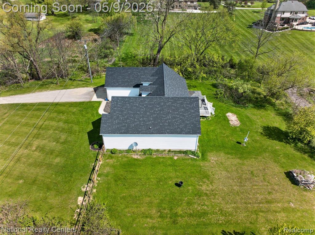 56536 Briar Meadow Road, South Lyon, MI 48178 — Photo 57