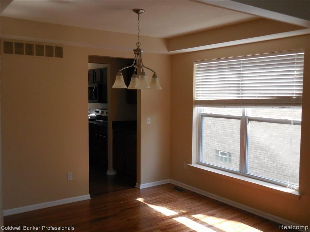 49554 GLACIER S, Northville, MI — Photo 28
