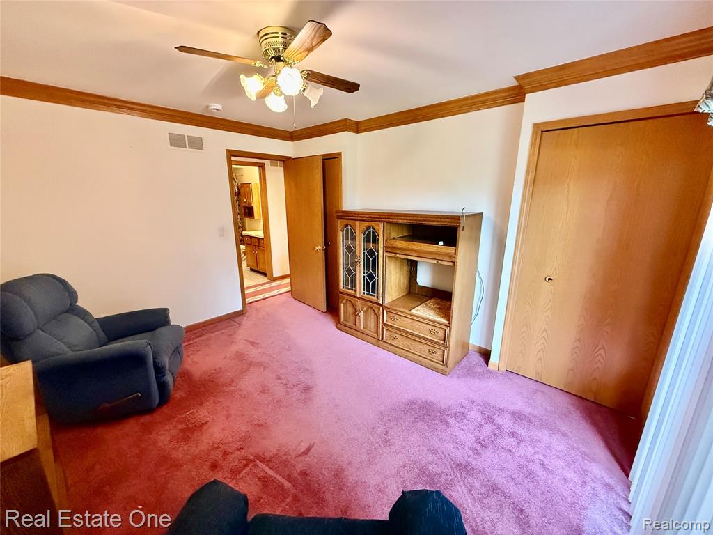 42827 Matthew Drive, Sterling Heights, MI 48313 — Photo 24