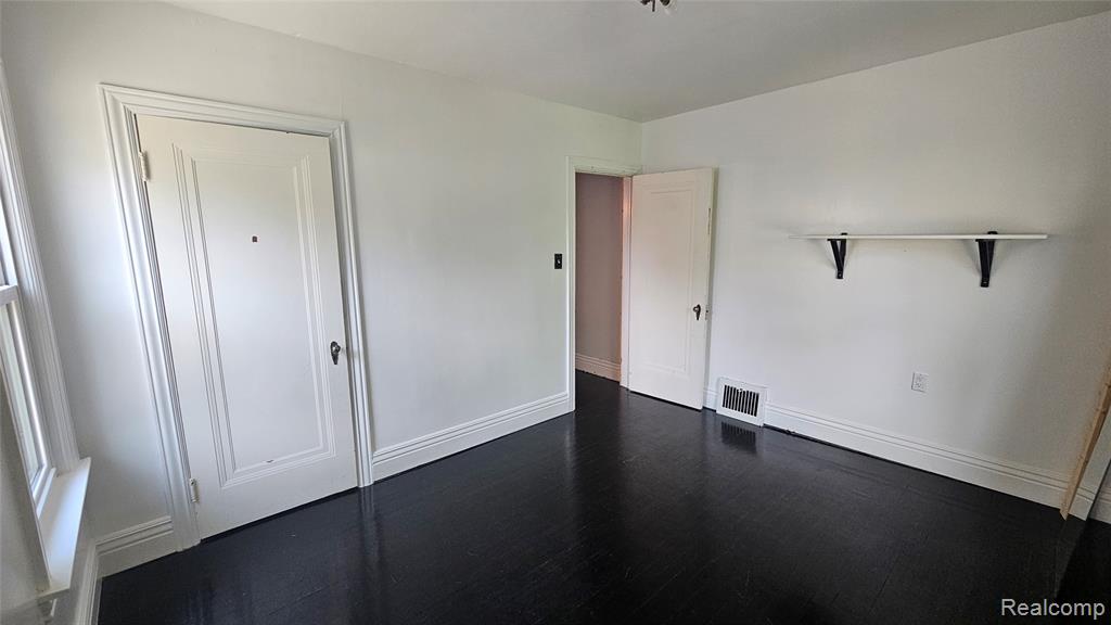 211 Starr Avenue, Pontiac, MI 48341 — Photo 19