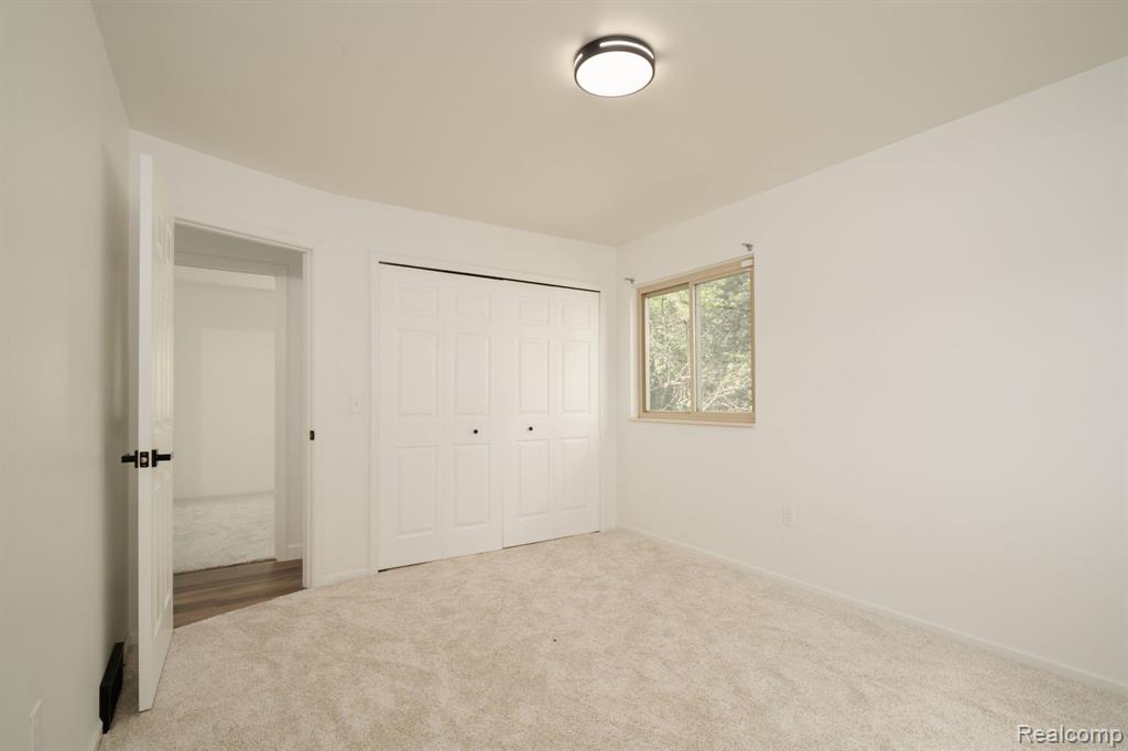 3353 Augusta Street, Flint, MI 48532 — Photo 20