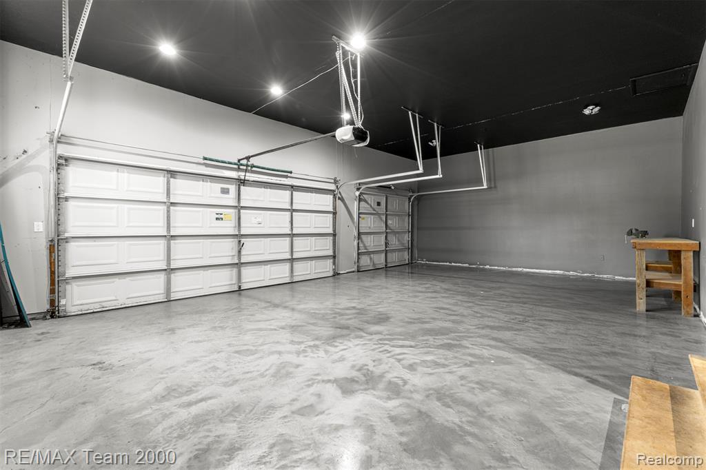 7314 Village Park Drive, Clarkston, MI — Photo 45