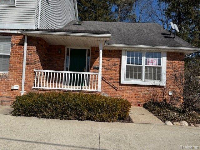 517 FAIRBROOK Street, Northville, MI 48167 — Photo 2