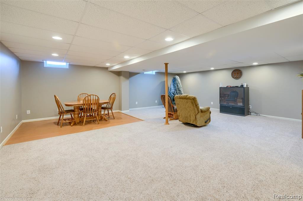 1447 Crystal Pond Drive, Davison, MI 48423 — Photo 45