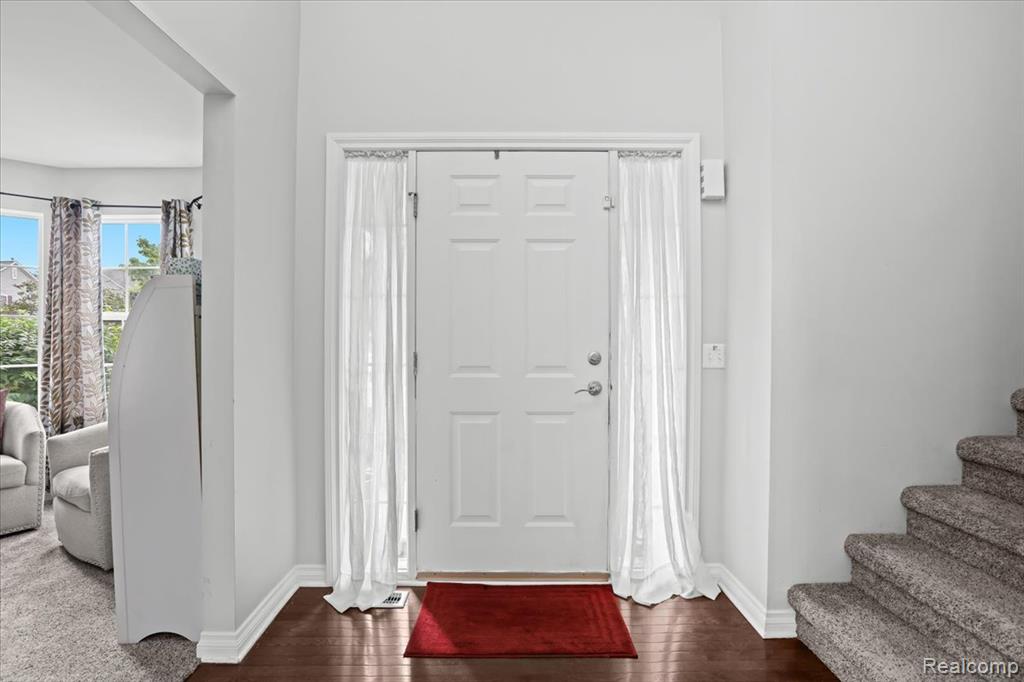 43570 Cherrywood Lane, Canton, MI 48188 — Photo 3