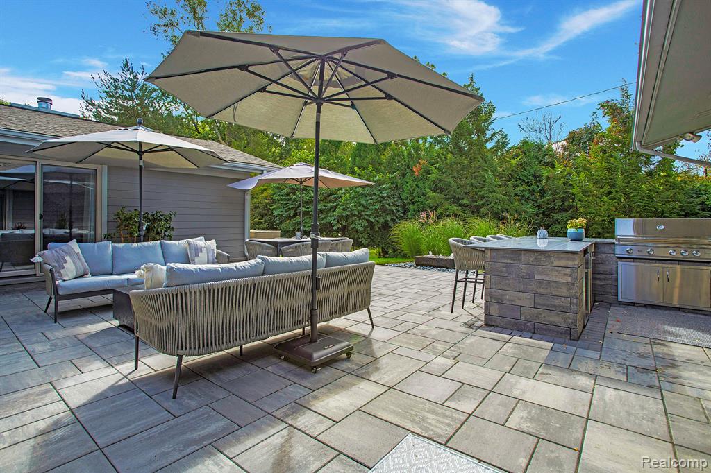 80 MAYWOOD Avenue, Bloomfield Hills, MI 48304 — Photo 39