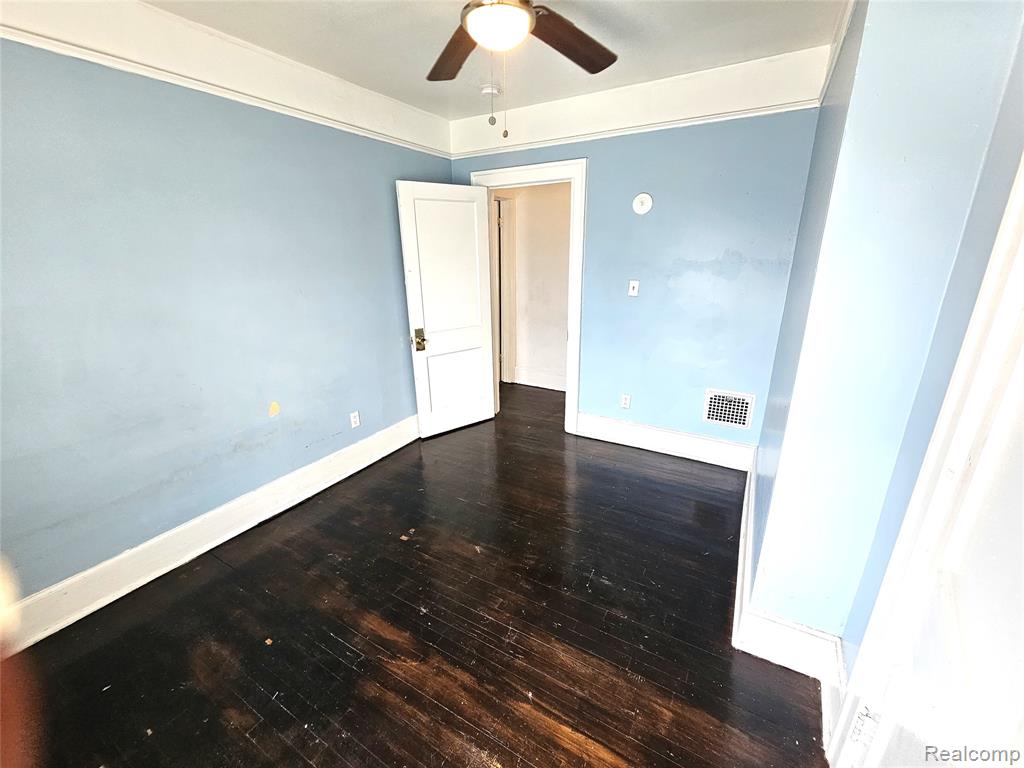9419 Ravenswood Street, Detroit, MI 48204 — Photo 16