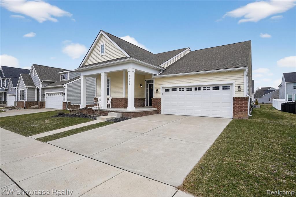 3108 Theodore E, Wixom, MI 48393 — Photo 4