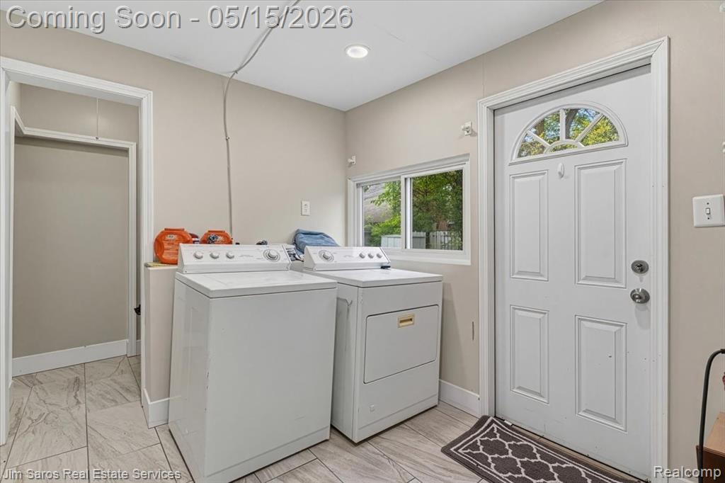 124 Muir Road, Grosse Pointe Farms, MI 48236 — Photo 16