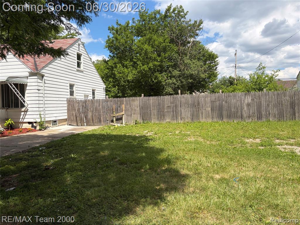 6760 Warwick Street, Detroit, MI 48228 — Photo 7