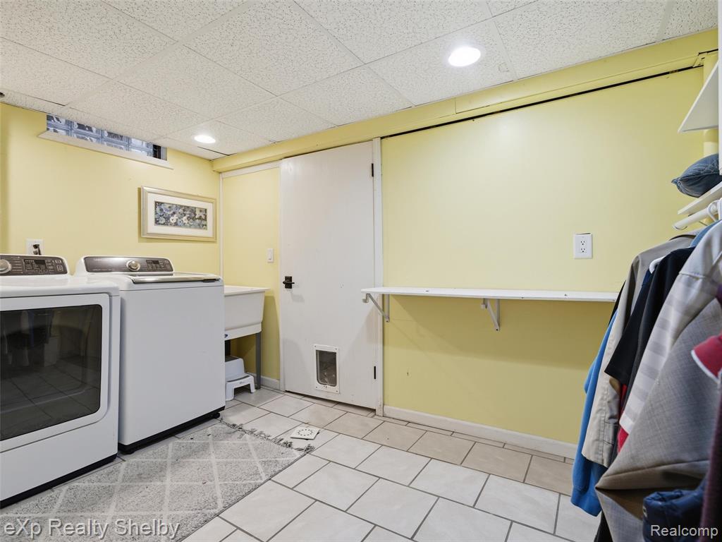41670 Amberly Drive, Clinton Twp, MI 48038 — Photo 29