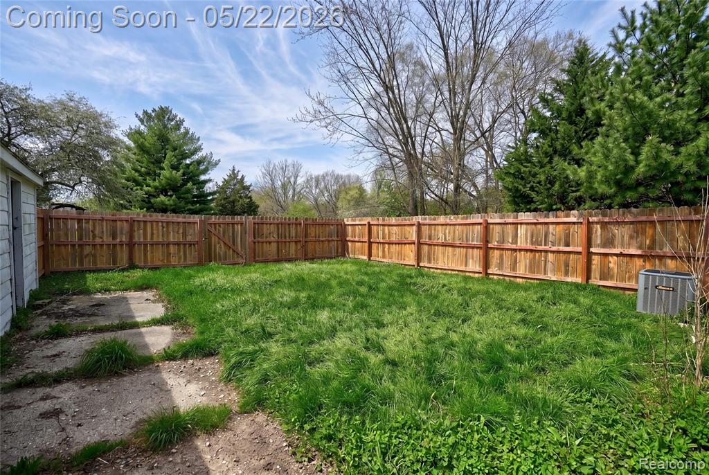 3385 N Genesee Road, Flint, MI 48506 — Photo 20