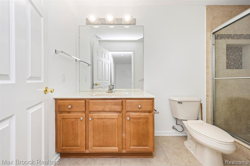 6901 Reed Court, West Bloomfield, MI — Photo 34