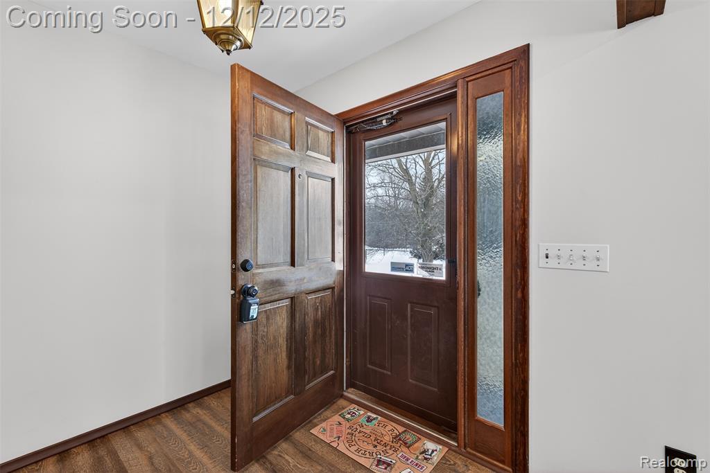6347 Johnson Road, Flushing, MI 48433 — Photo 3