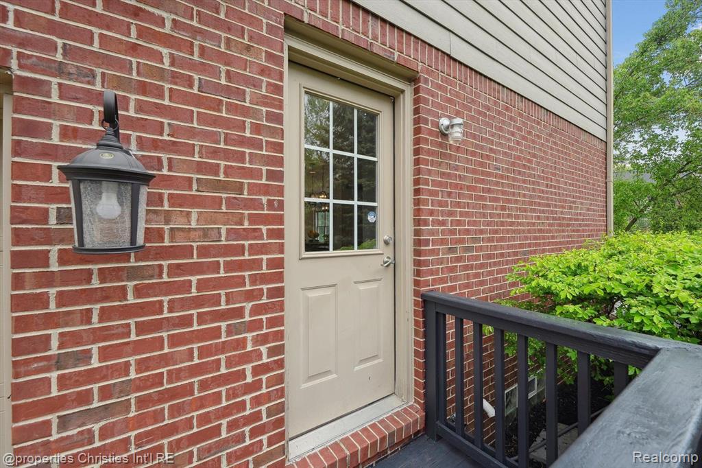 45055 WALNUT RIDGE, Northville, MI 48168 — Photo 67