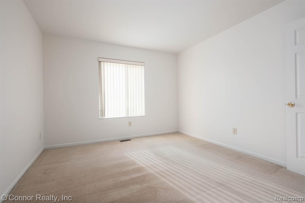1660 River Road, 53, Marysville, MI 48040 — Photo 18