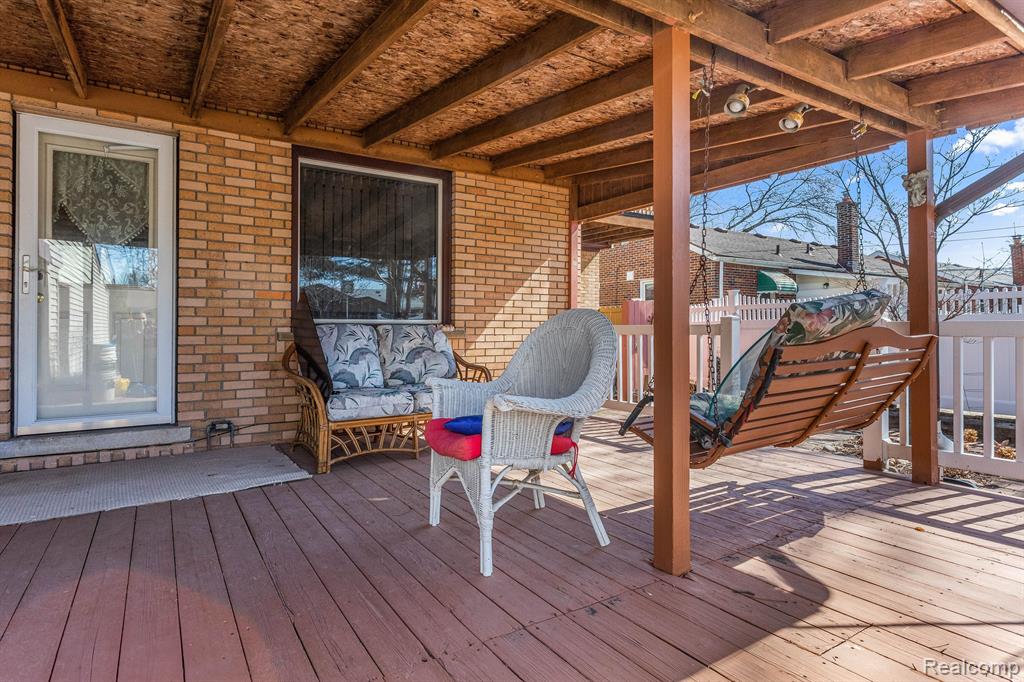 6364 BUCKINGHAM Avenue, Allen Park, MI 48101 — Photo 22
