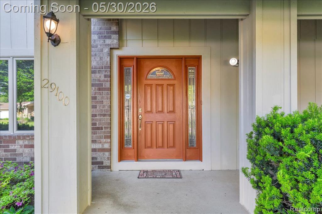 29100 Creek Bend Drive, Farmington, MI 48331 — Photo 3