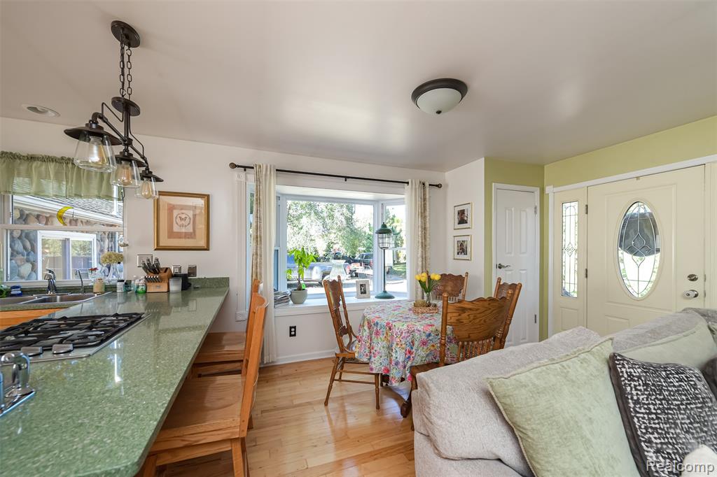 2076 Seymour Lake Road, Ortonville, MI 48462 — Photo 45