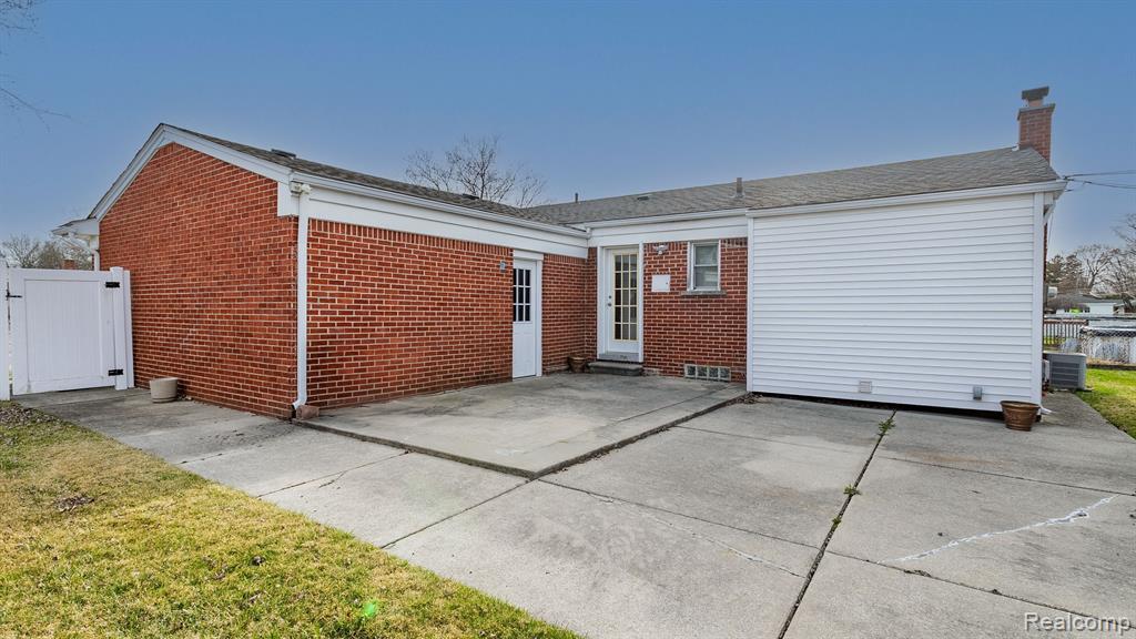 5223 BUSCH Avenue, Warren, MI 48091 — Photo 30