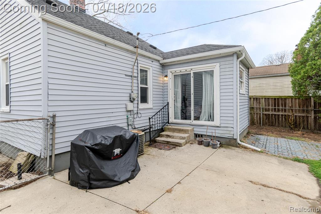 18665 Olympia, Redford, MI 48240 — Photo 27