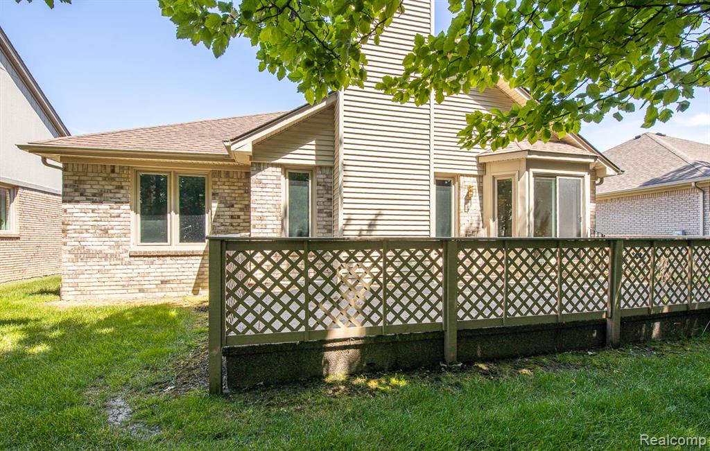43221 Pointe Drive, 57, Clinton Twp, MI 48038 — Photo 42
