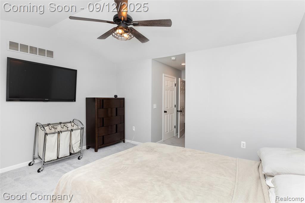 56729 Longhorn Drive, Shelby Twp, MI 48316 — Photo 23