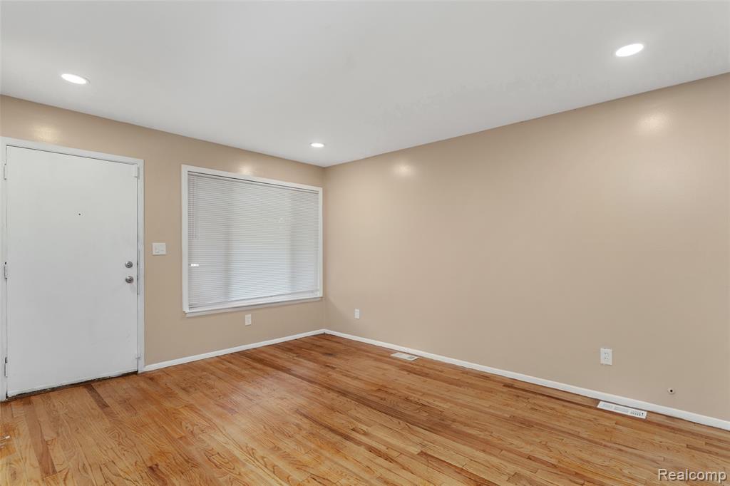 18547 Anglin Street, Detroit, MI 48234 — Photo 5