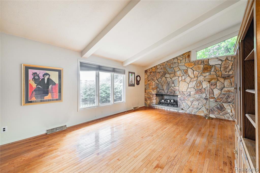 472 Riverside Drive, Wyandotte, MI 48192 — Photo 20