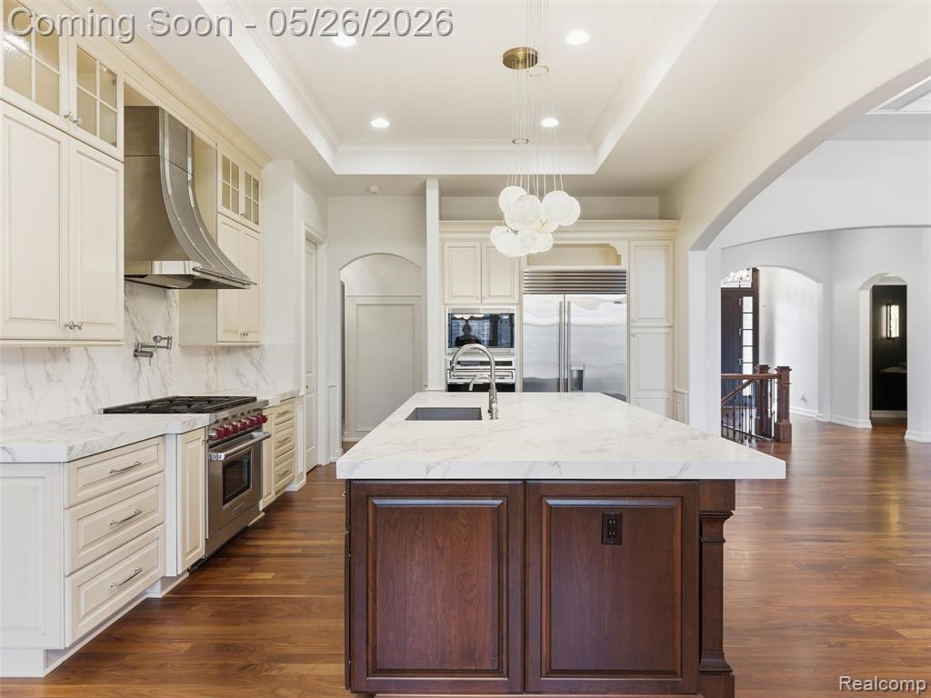 2475 Creekside Court, Rochester, MI 48306 — Photo 9
