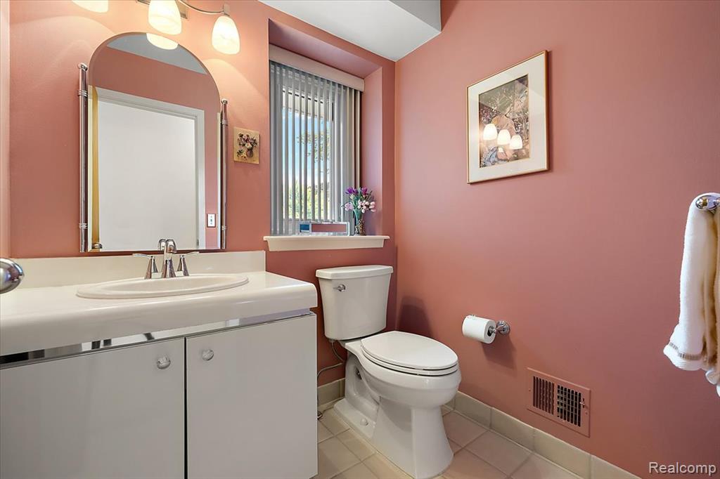 4415 Cahill Drive, Troy, MI 48098 — Photo 19