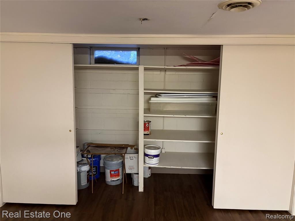 8887 Morrison Avenue, Plymouth, MI 48170 — Photo 38
