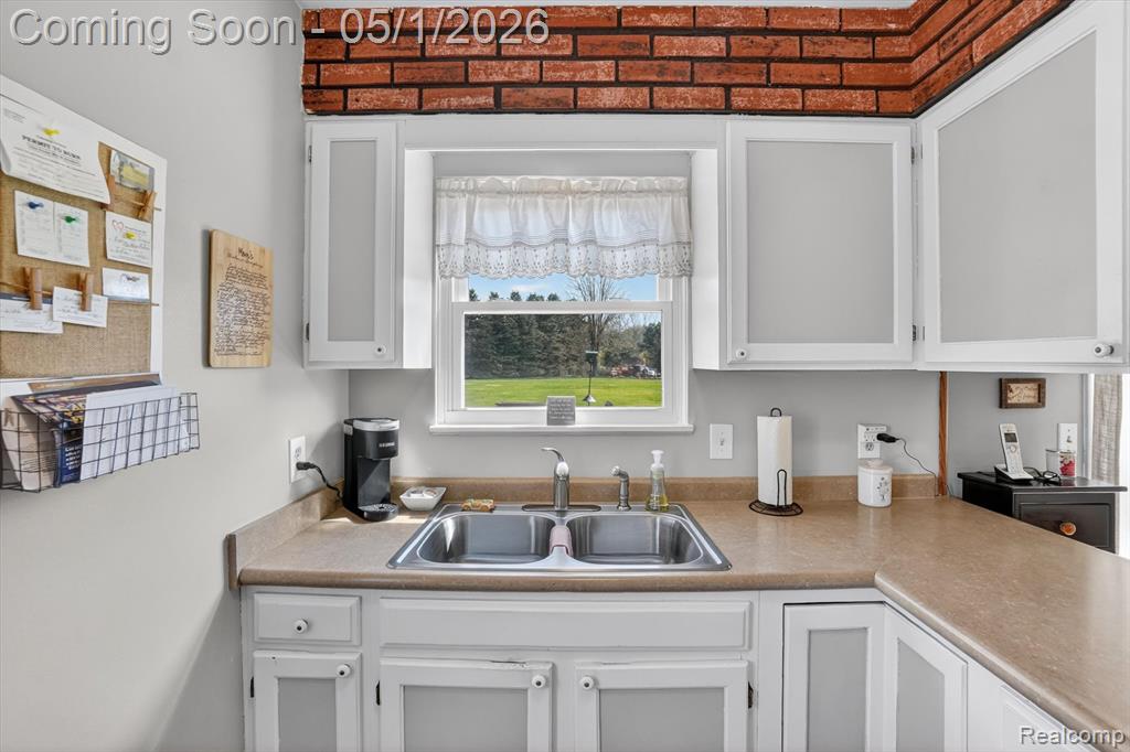 11020 Henderson Road, Otisville, MI 48463 — Photo 10