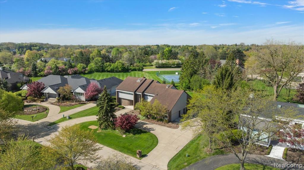 3830 Columbia Drive, Bloomfield Hills, MI 48302 — Photo 51