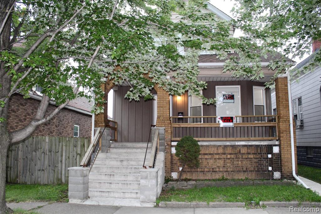 9836 Dequindre Street, Hamtramck, MI 48212 — Photo 2