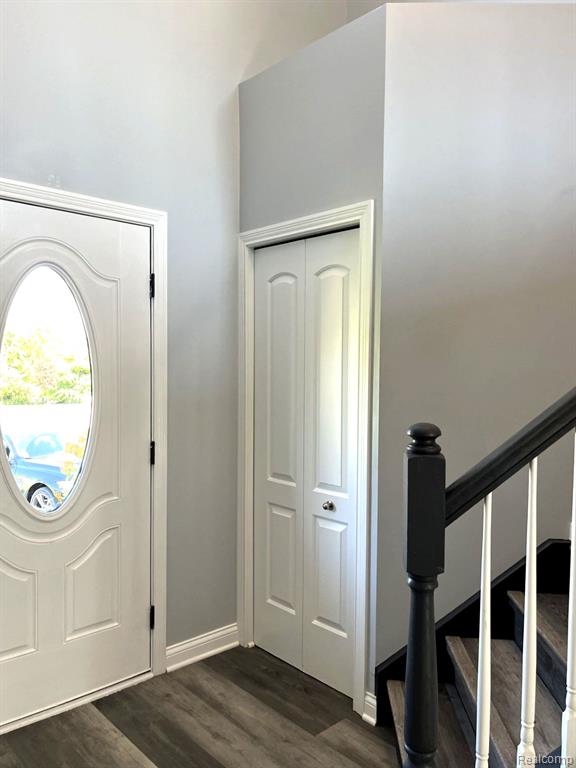 5700 APPIAN Way, Waterford, MI 48329 — Photo 9