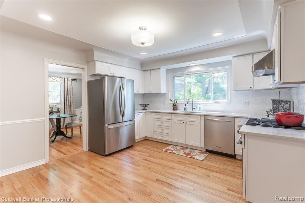 906 Putney Street, Birmingham, MI 48009 — Photo 17