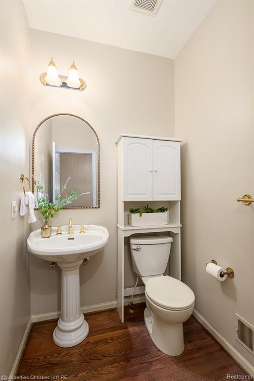 6576 Steeple Ridge, Clarkston, MI — Photo 22