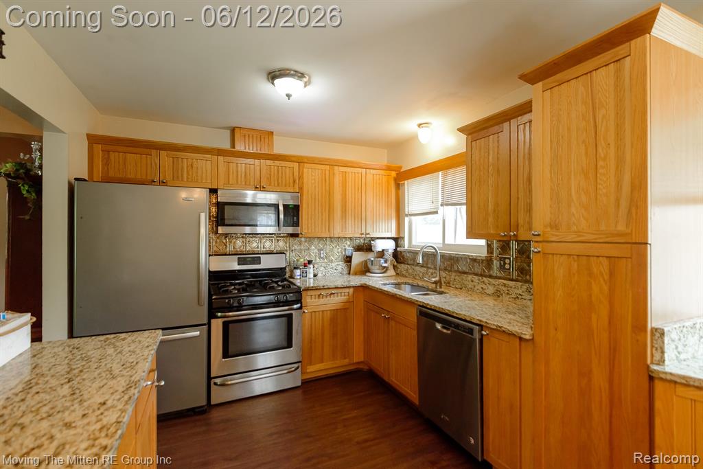 9853 Hamilton Street, Belleville, MI 48111 — Photo 9