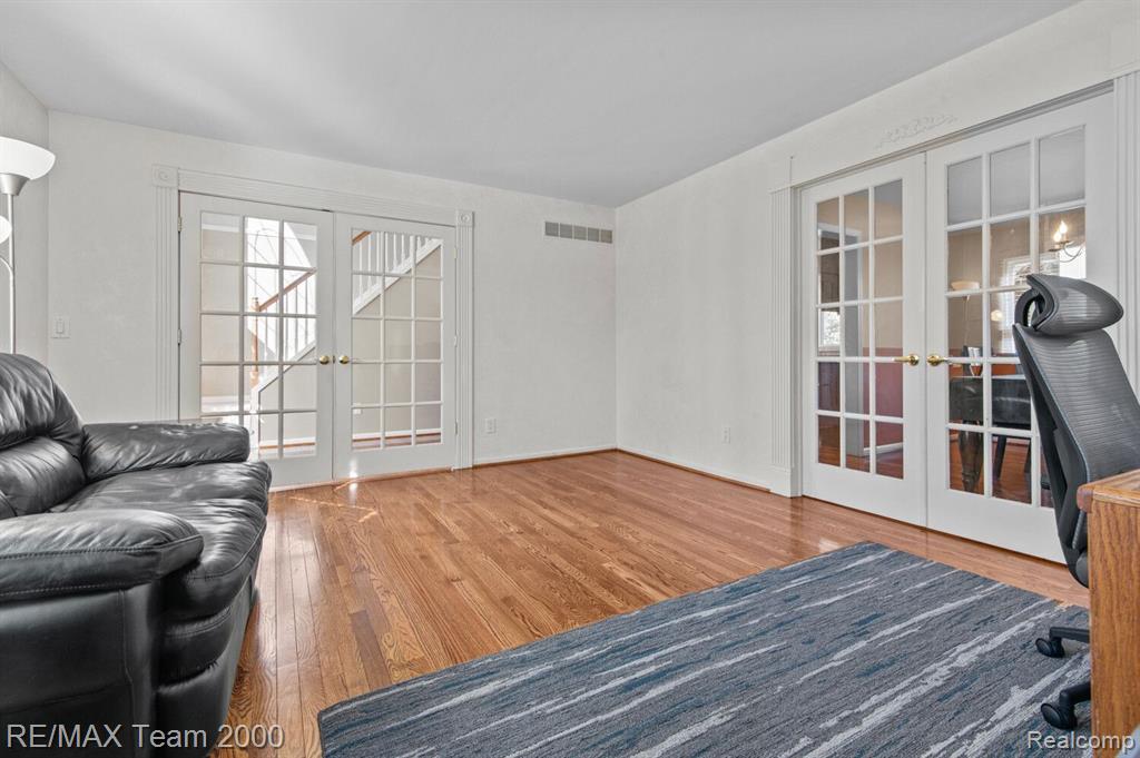 4717 POND Run, Canton, MI 48188 — Photo 14