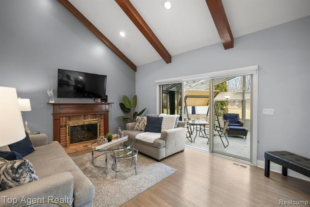 445 LEXINGTON Drive, Rochester Hills, MI 48307 — Photo 15