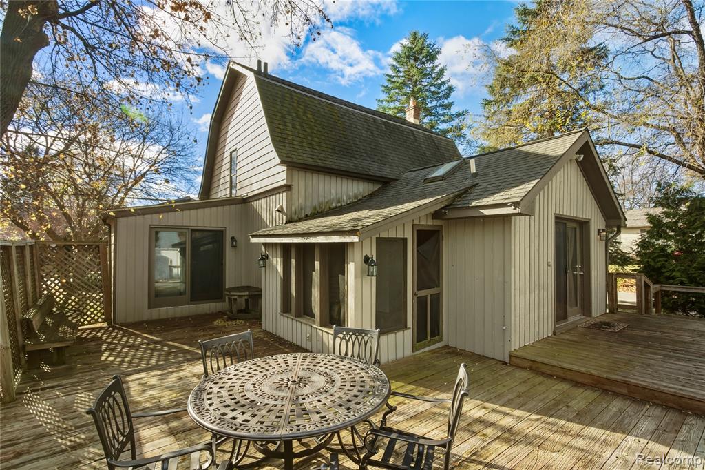 703 Parkdale Road, Rochester, MI 48307 — Photo 19