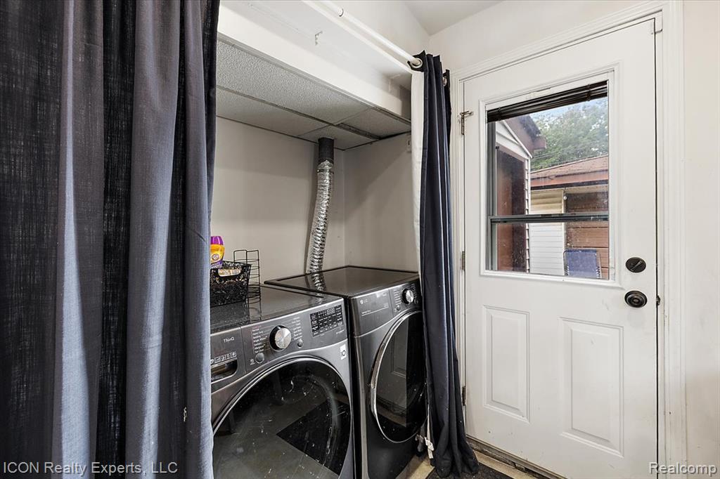 5118 Michael Street, Dearborn Heights, MI 48125 — Photo 16
