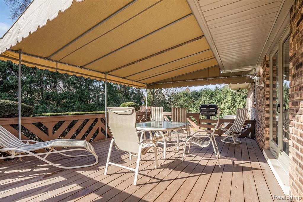 47212 Strahan Court, Shelby Twp, MI 48315 — Photo 34
