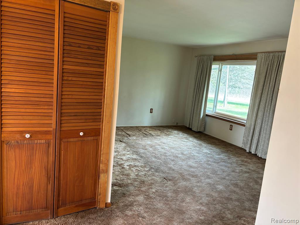 8233 FARRAND Road, Otisville, MI 48463 — Photo 5