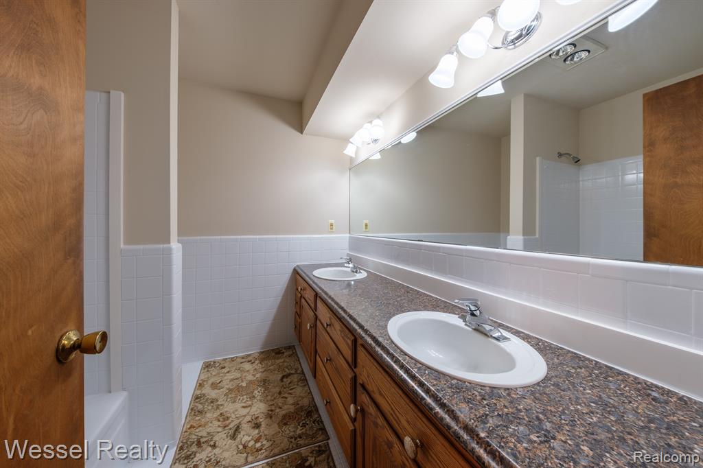 29720 ARMADA RIDGE Road, Richmond, MI 48062 — Photo 20