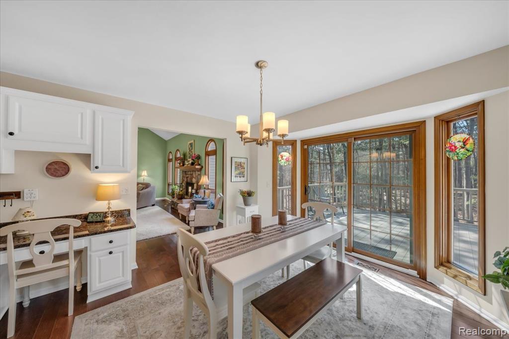 573 NAKOMIS Trail, Orion, MI 48362 — Photo 18