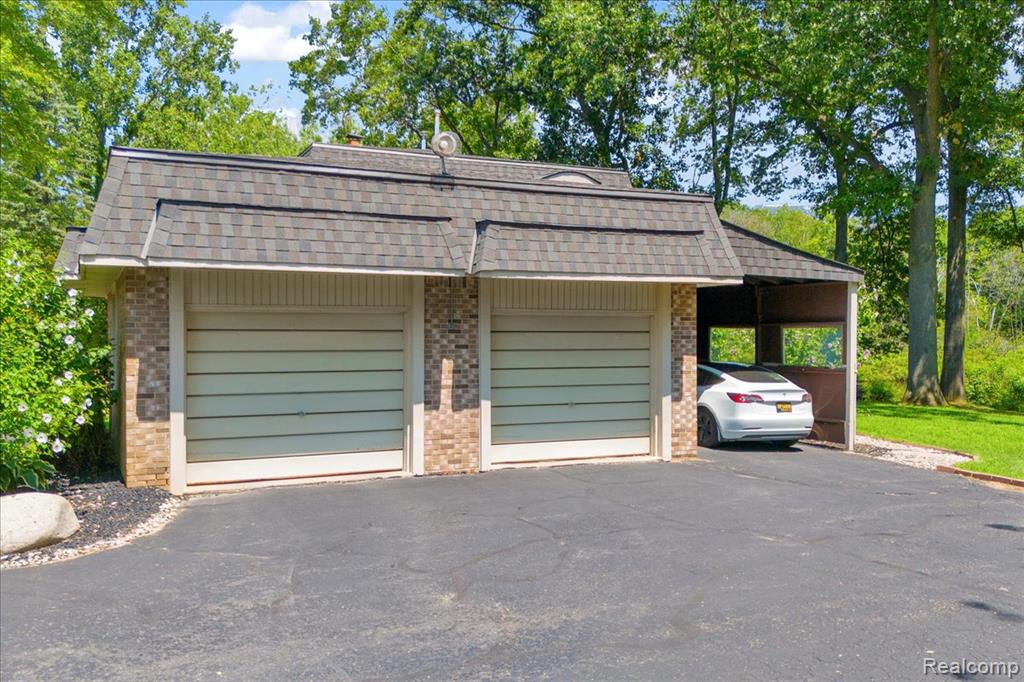 6130 Carroll Lake Rd Road, 1, Commerce Twp, MI 48382 — Photo 31