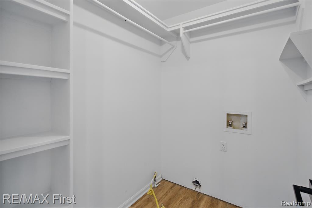 6620 RED CEDAR Lane, West Bloomfield, MI 48324 — Photo 14